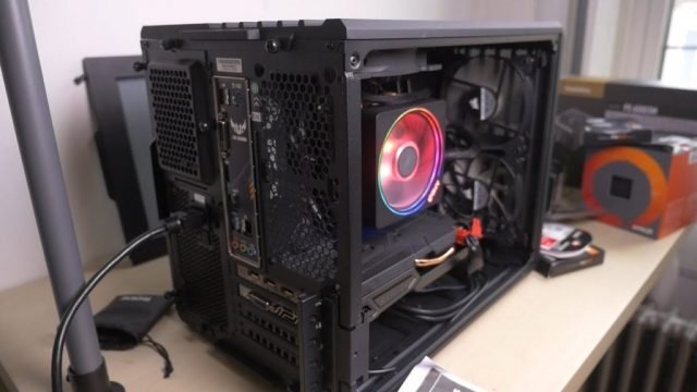 $1200 4K Editing Computer that Fits on a Bookshelf